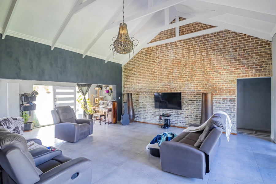 4 Bedroom Property for Sale in Long Acres Country Estate Western Cape